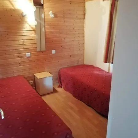 Dans Avec Piscine Chalet Agde